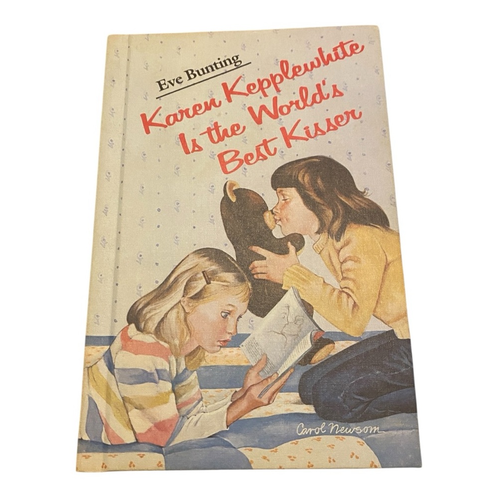 Karen Kepplewhite Is the World's Best Kisser by - Cream and Blue Cover